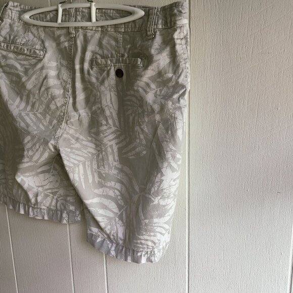 Aeropostale Camoflage Shorts in light khaki cotton, Mens Sz 34. - Picture 1 of 6